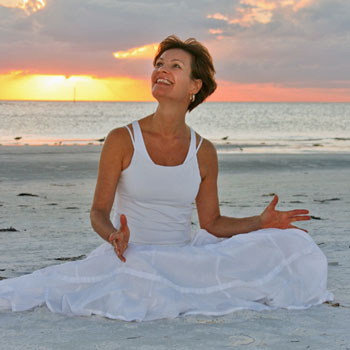 Request a spiritual healing and soul growth private session with Lynn McGonagill.